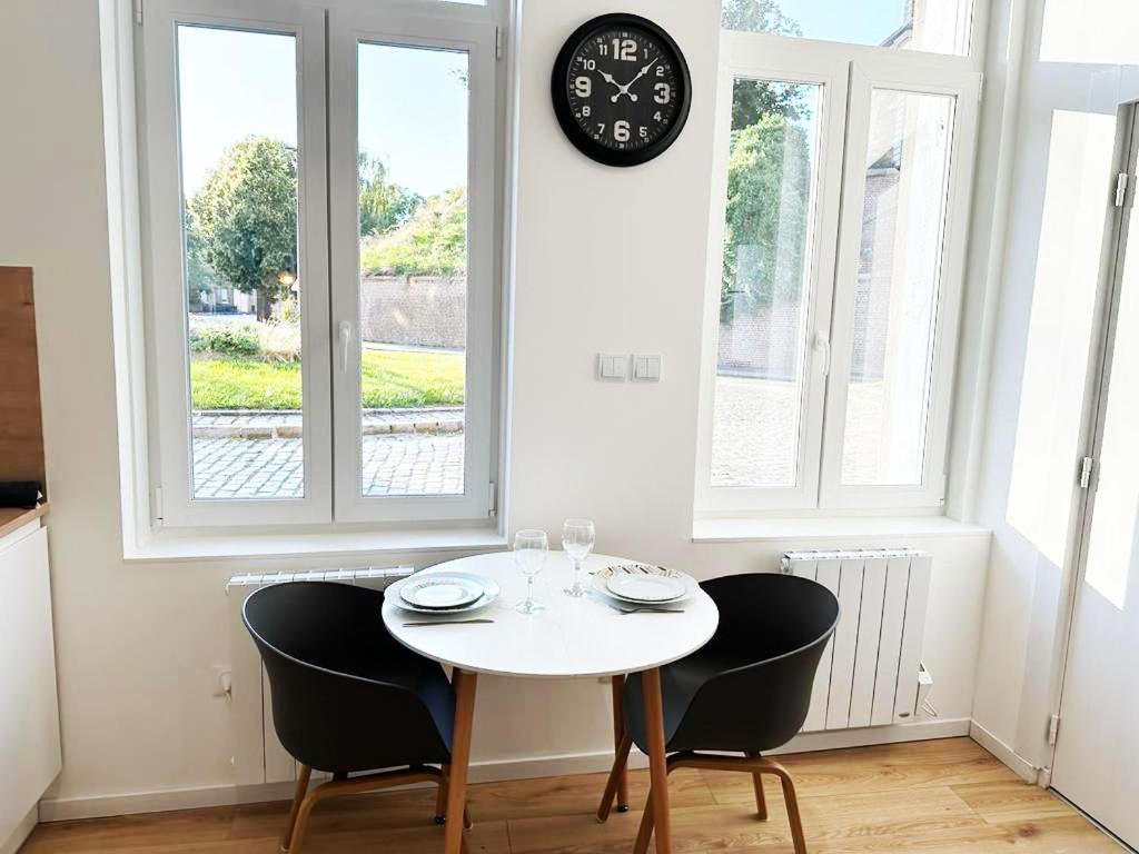 Lerelaisdodileqsl - Cambrai - Hyper Centre - Free Wifi - Ideal Couple & Famille Extérieur photo