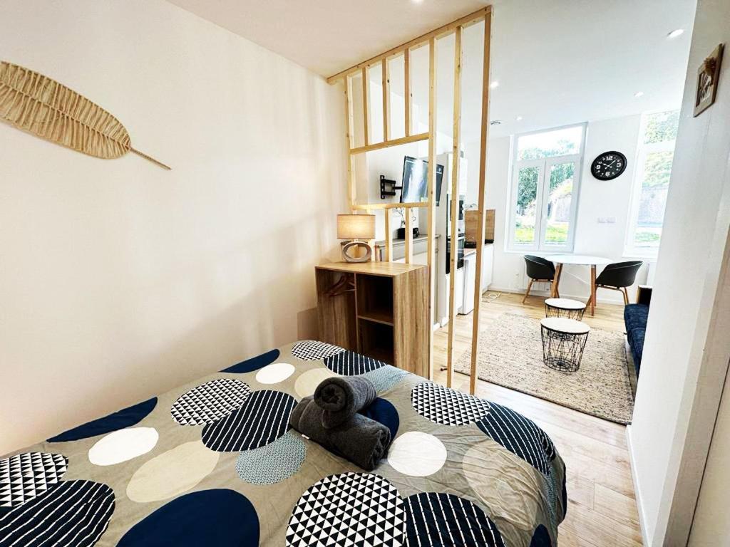 Lerelaisdodileqsl - Cambrai - Hyper Centre - Free Wifi - Ideal Couple & Famille Extérieur photo